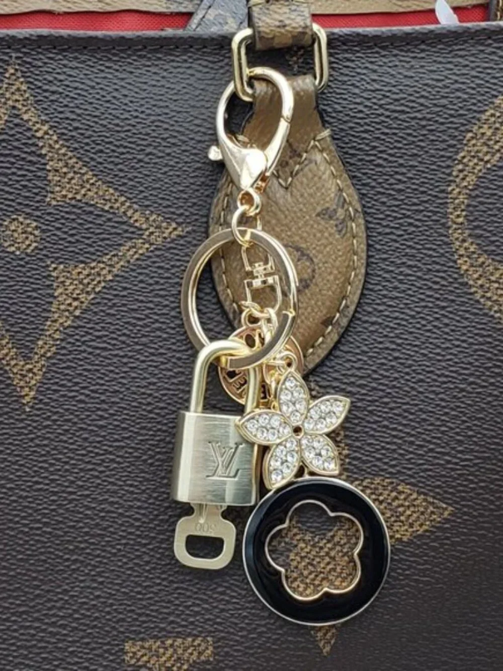 Authentic Louis Vuitton Gold Lock & Key 🔑 Bag Charm w/ Unbranded Flower Charm